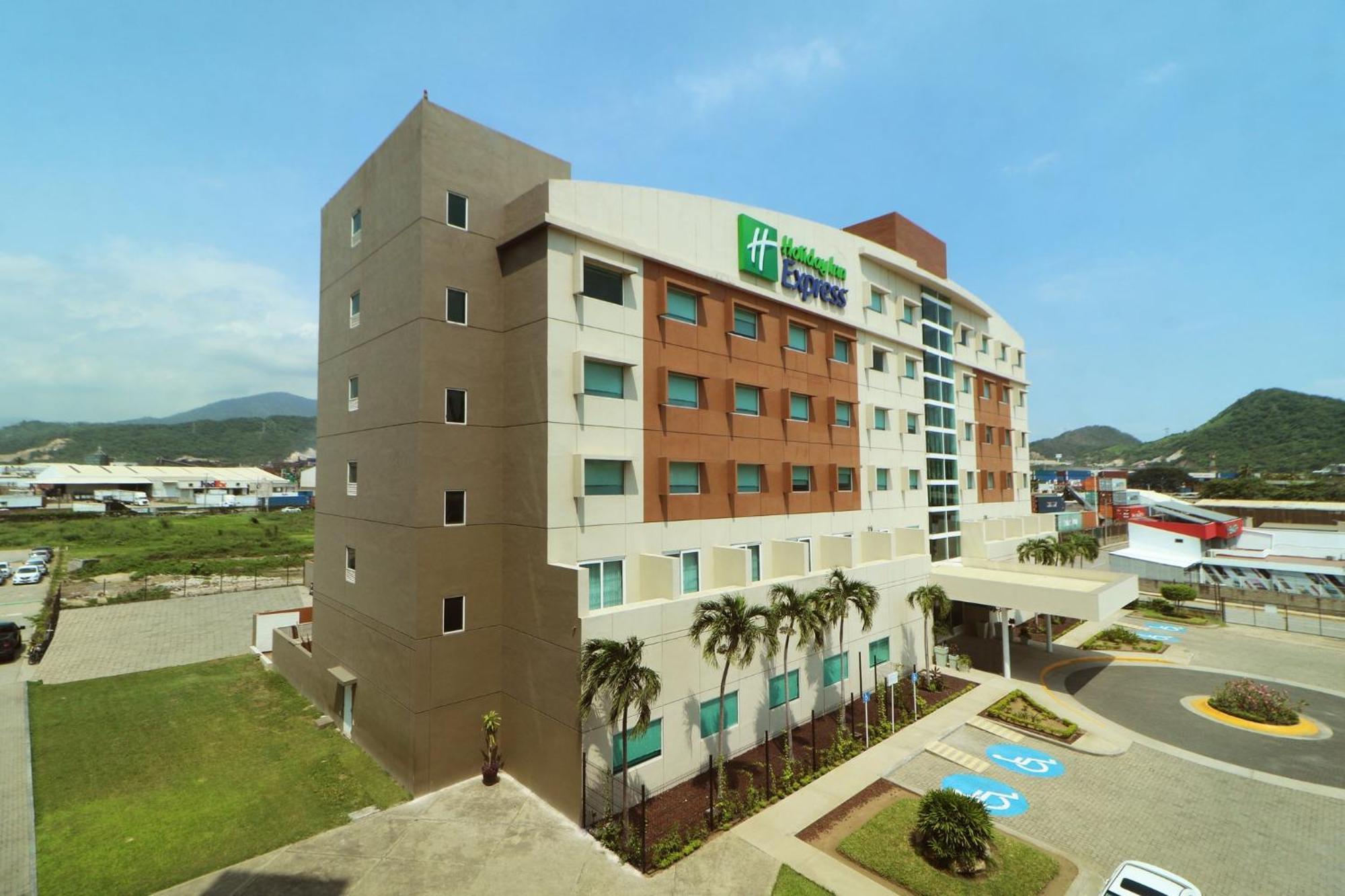 Holiday Inn Express Manzanillo By Ihg Ngoại thất bức ảnh