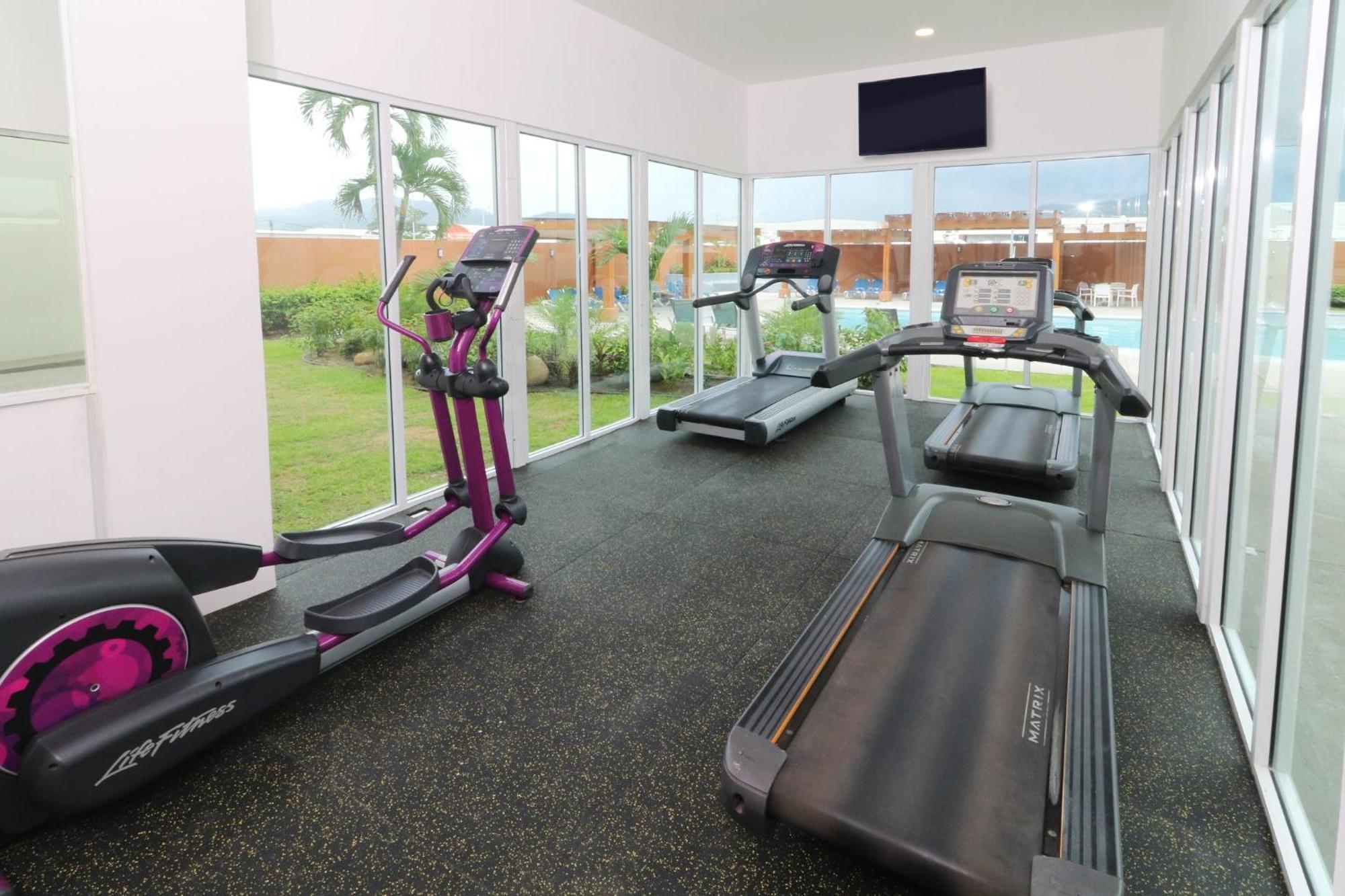 Holiday Inn Express Manzanillo By Ihg Ngoại thất bức ảnh