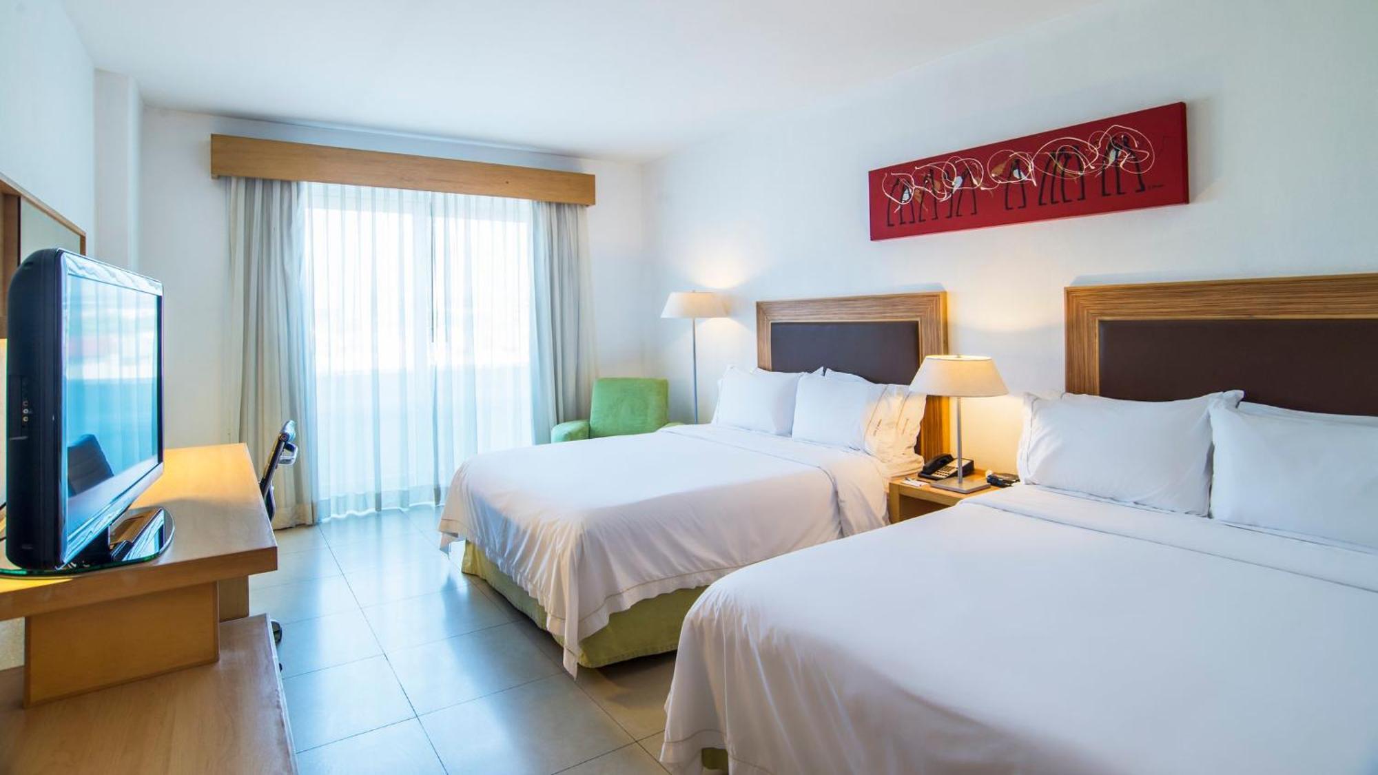 Holiday Inn Express Manzanillo By Ihg Ngoại thất bức ảnh
