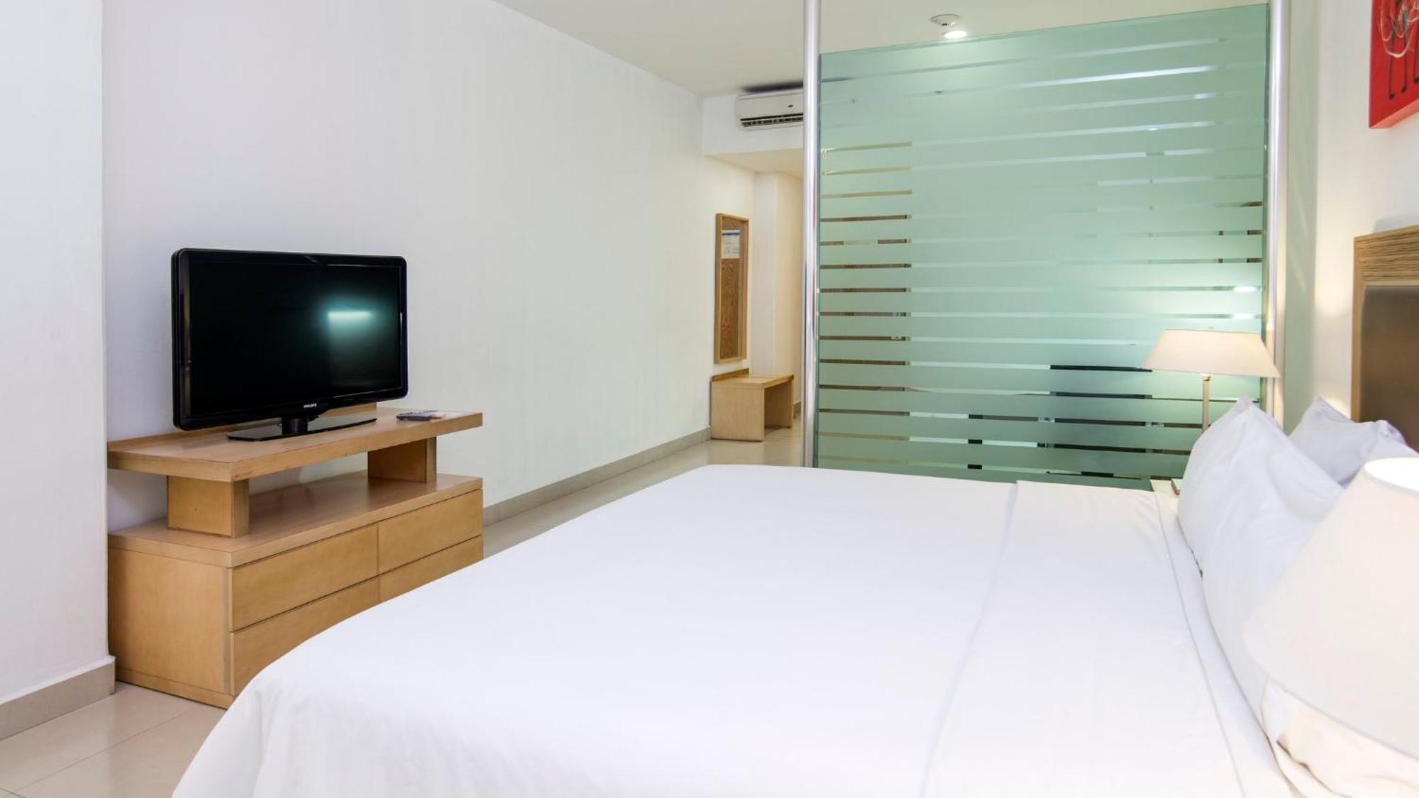 Holiday Inn Express Manzanillo By Ihg Ngoại thất bức ảnh