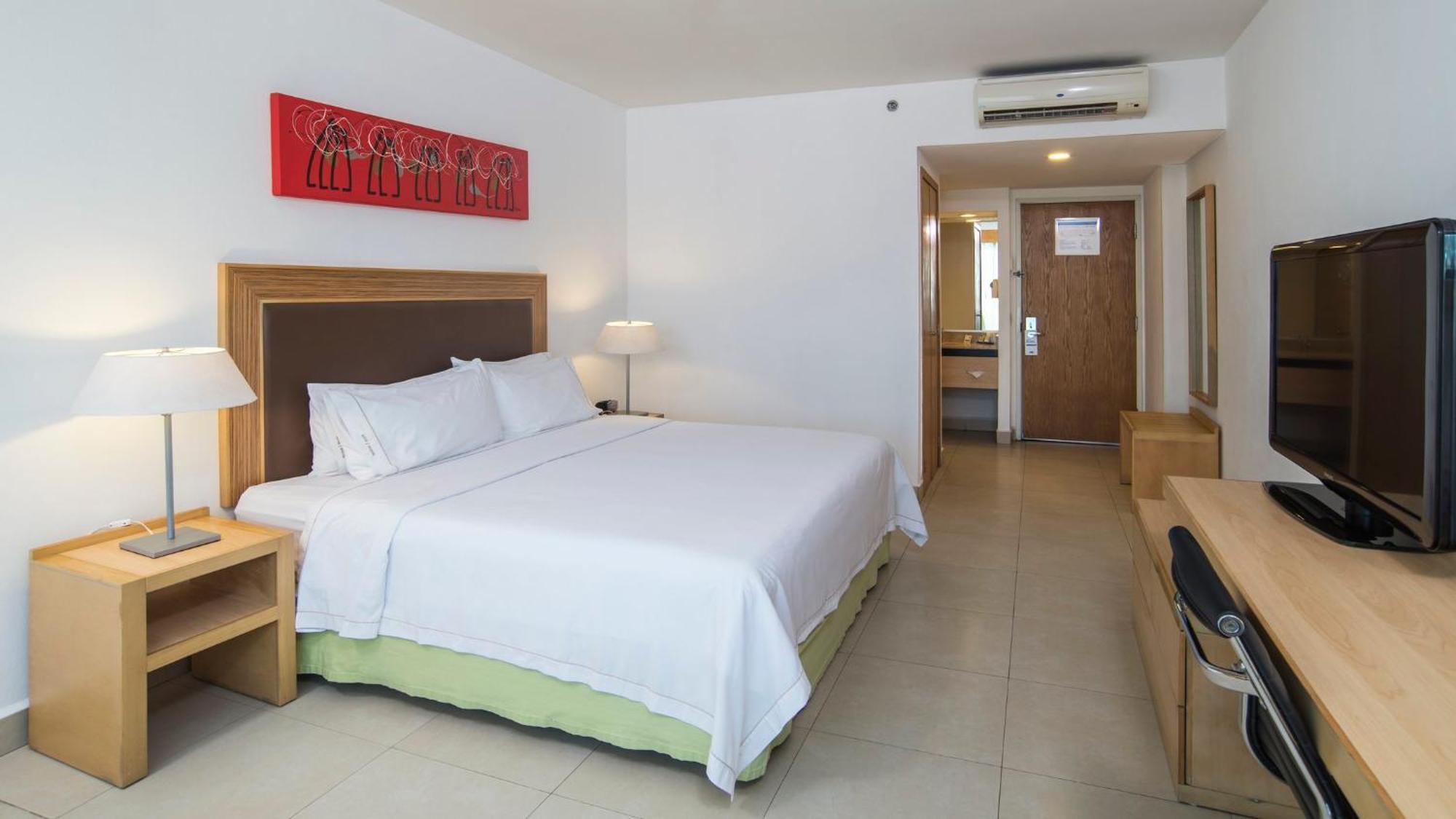 Holiday Inn Express Manzanillo By Ihg Ngoại thất bức ảnh