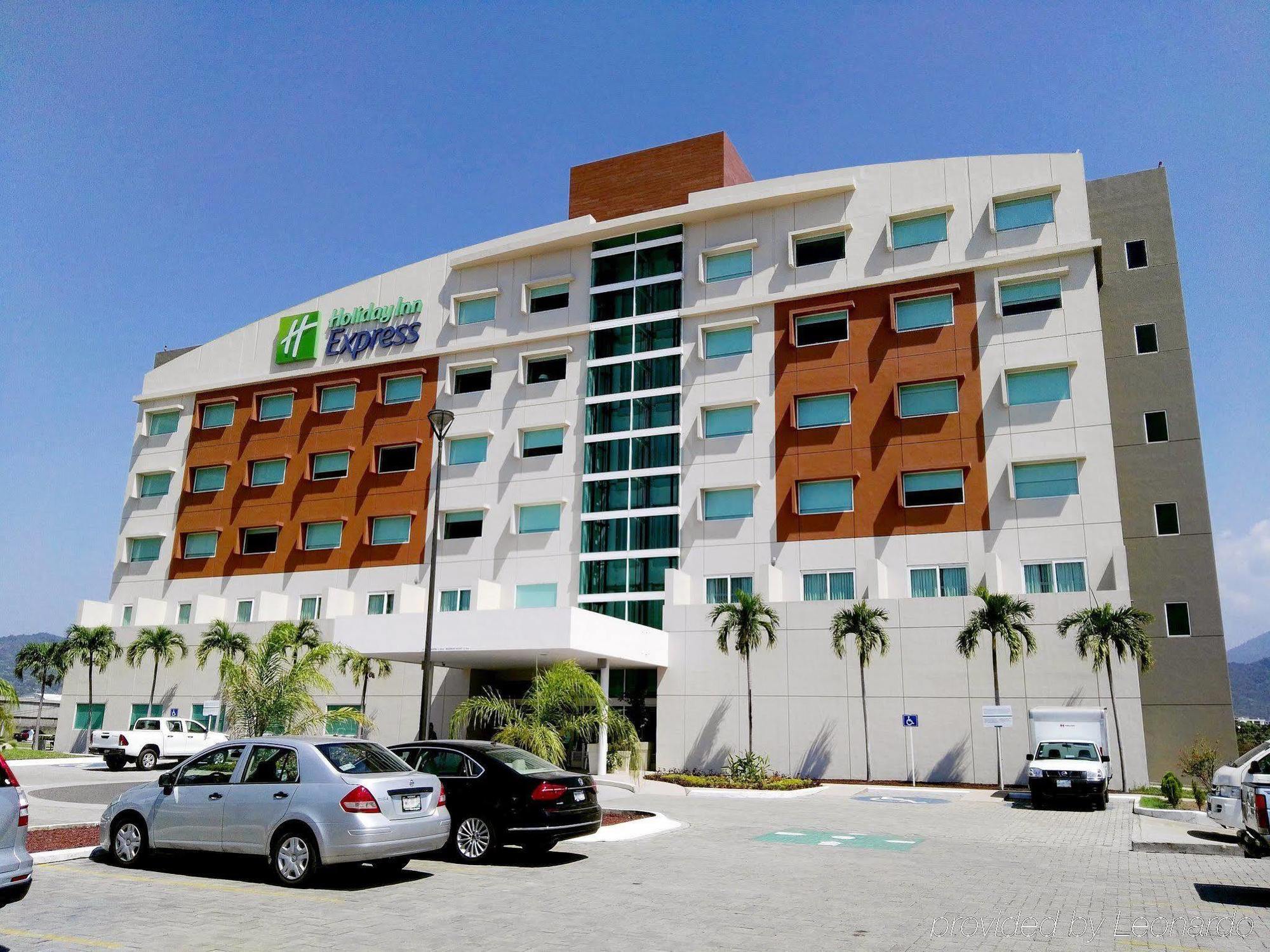 Holiday Inn Express Manzanillo, An Ihg Hotel Ngoại thất bức ảnh